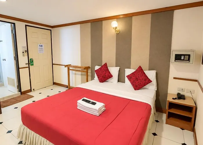 Terra Sukhumvit22 3*